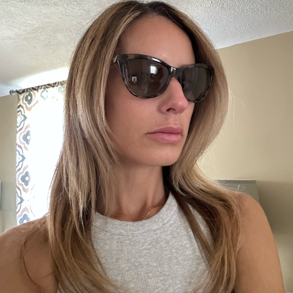Emporio Armani Polarized sunglasses. EUC! - Picture 13 of 15